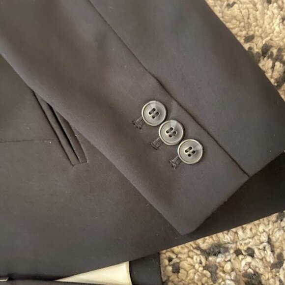 Fitted H&M Blazer Jacket Size 4. Black lined Preppy Chic - Picture 4 of 8